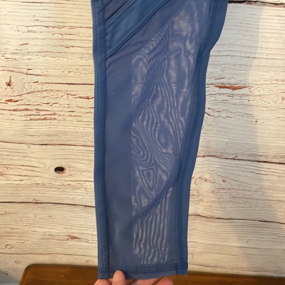 Alo leggings - Picture 2 of 6